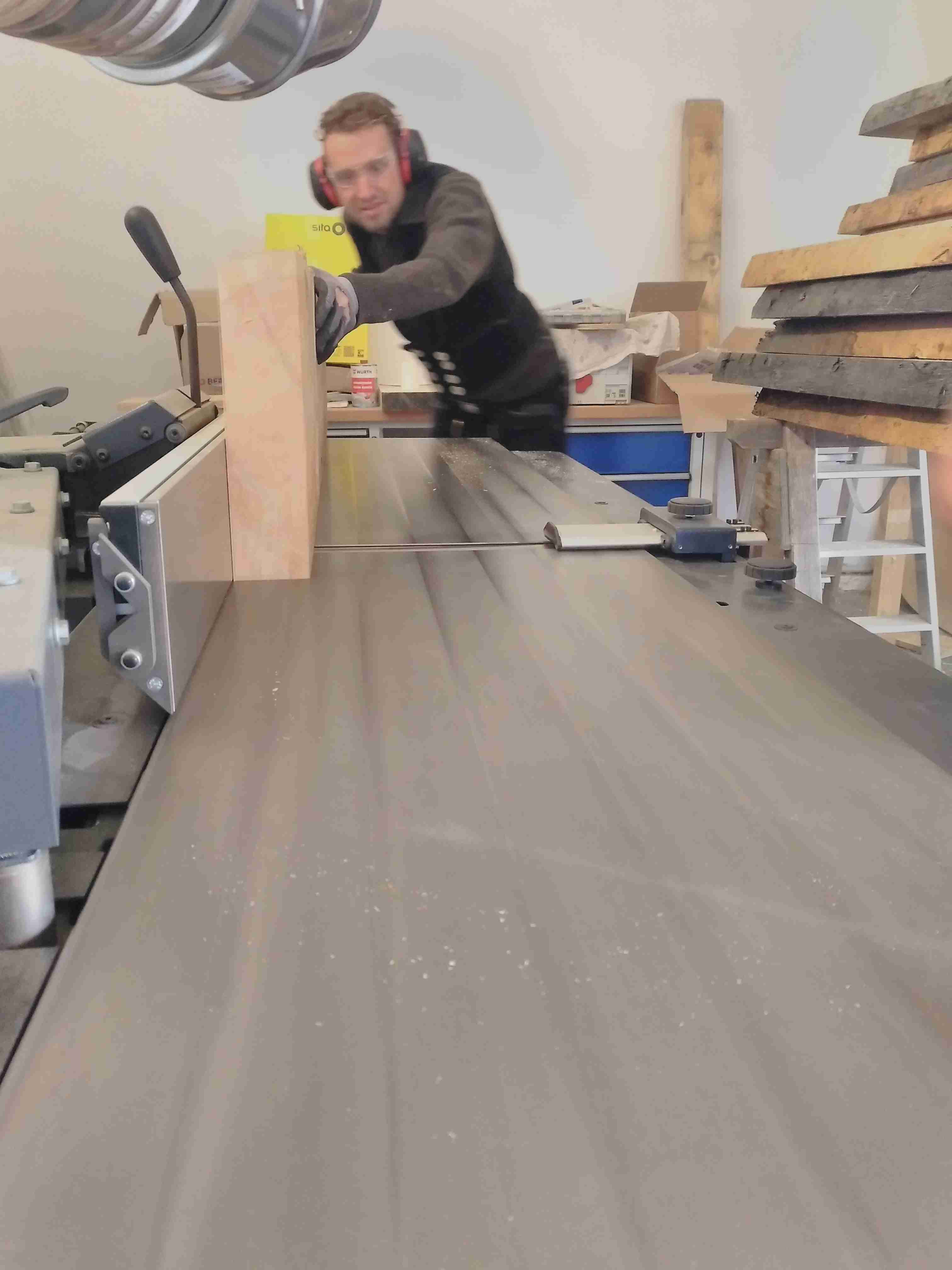 Besäumen und Abrichten 18